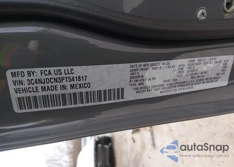 2023 Jeep Compass Limited 4X4 z USA, uszkodzony, nr VIN 3C4NJDCN3PT541817